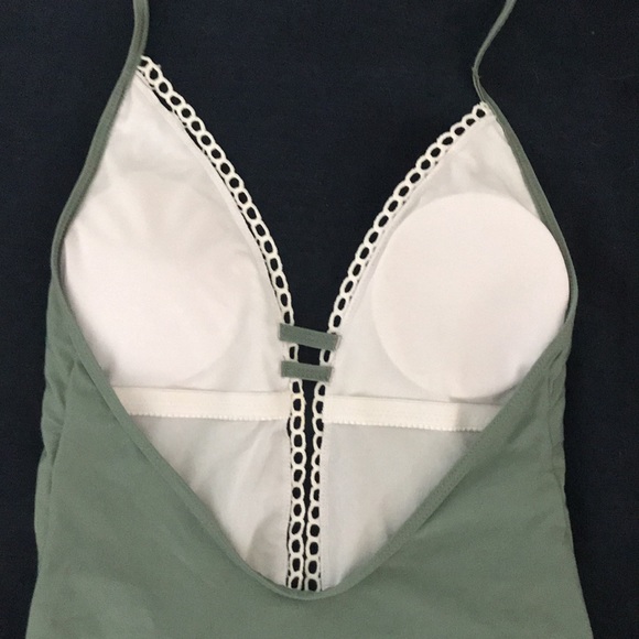 One piece swimsuit - Picture 4 of 4